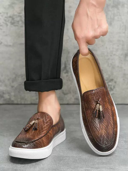 Men’s Loafers – Slip-On – Woven Texture – Tassel Accent – Platform Sole – Low Cut