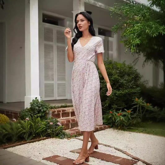 Women’s Midi Dress – V-Neck – Floral Print – Relaxed Fit – Breathable Blend Fabric