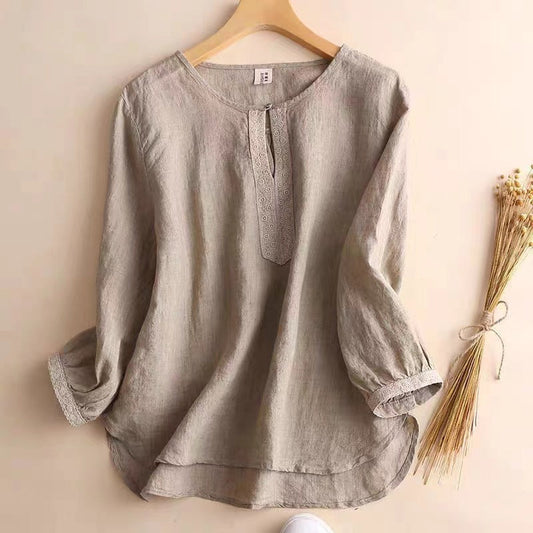 Women’s Short Sleeve Shirt – Relaxed Fit – Cotton Blend – Round Neck – Vintage Detail
