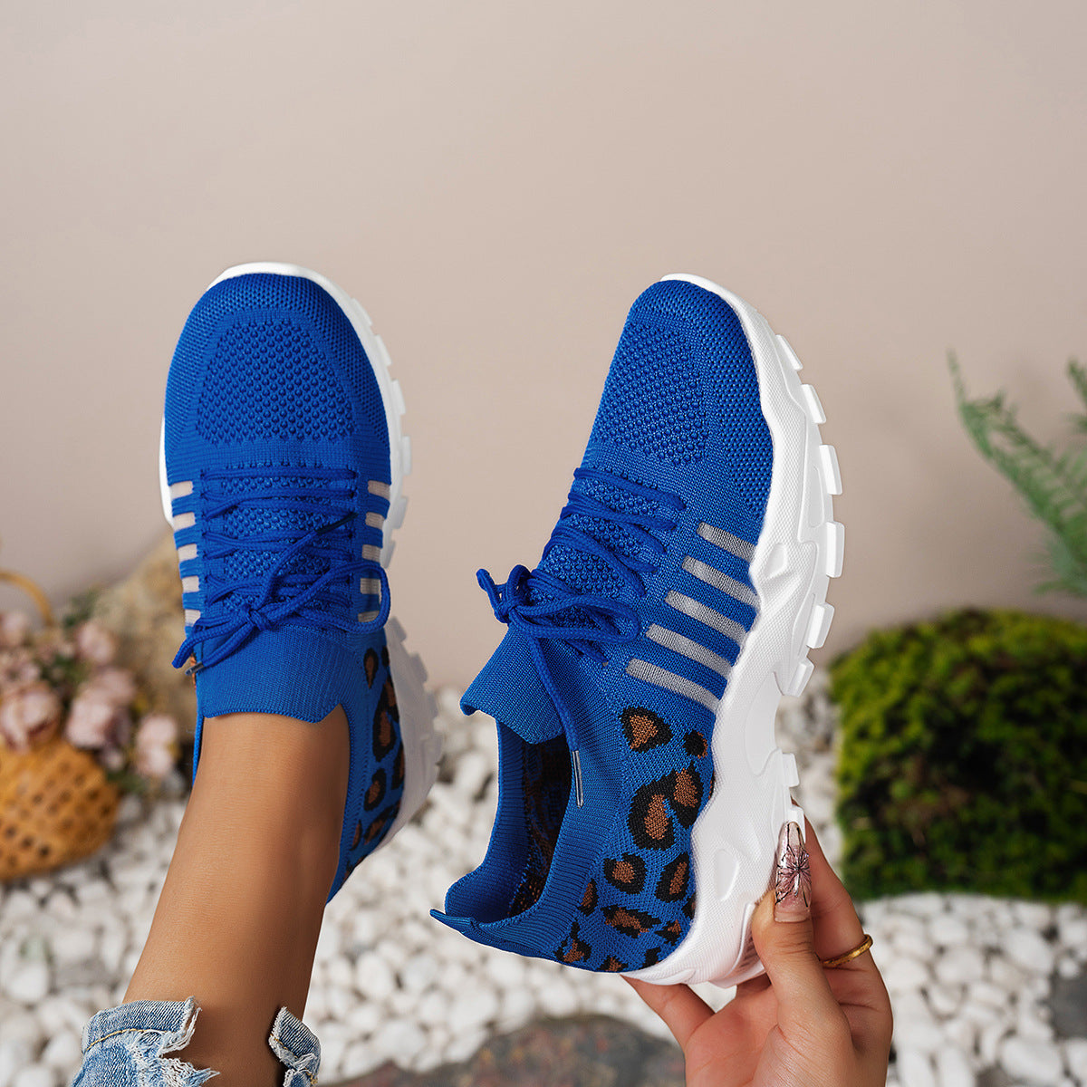 Women’s Athletic Sneakers – Flyknit Upper – Low-Top Fit – Leopard Print – Wave Sole