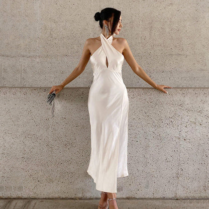 Women’s Evening Gown – Satin Mermaid Fit – Halter Neck – Keyhole Front Detail