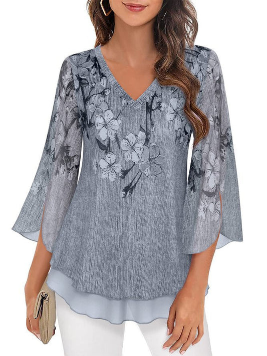 Women’s Blouse – Relaxed Fit – V-Neck – Floral Print – Flared Three-Quarter Sleeve