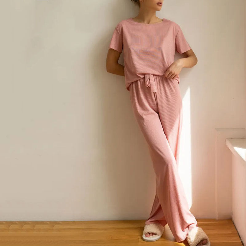 Women’s Lounge Set – Soft Knit – Cropped Top – Wide-Leg Pants – Relaxed Fit