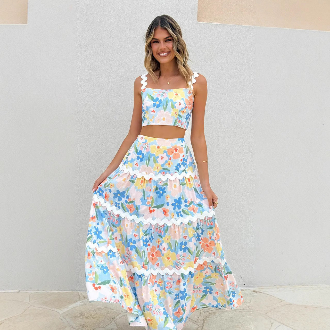 Women’s Two-Piece Set – Cotton Blend – Lace Trim Crop Top – Tiered A-Line Skirt