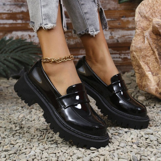 Women’s Loafers – Chunky Heel – Glossy Finish – Slip-On – Rugged Sole – Round Toe