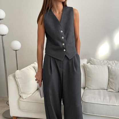 Women’s Suit Set – Tailored Fit – V-Neck Button Front – Waist-Length Formal Suit Style