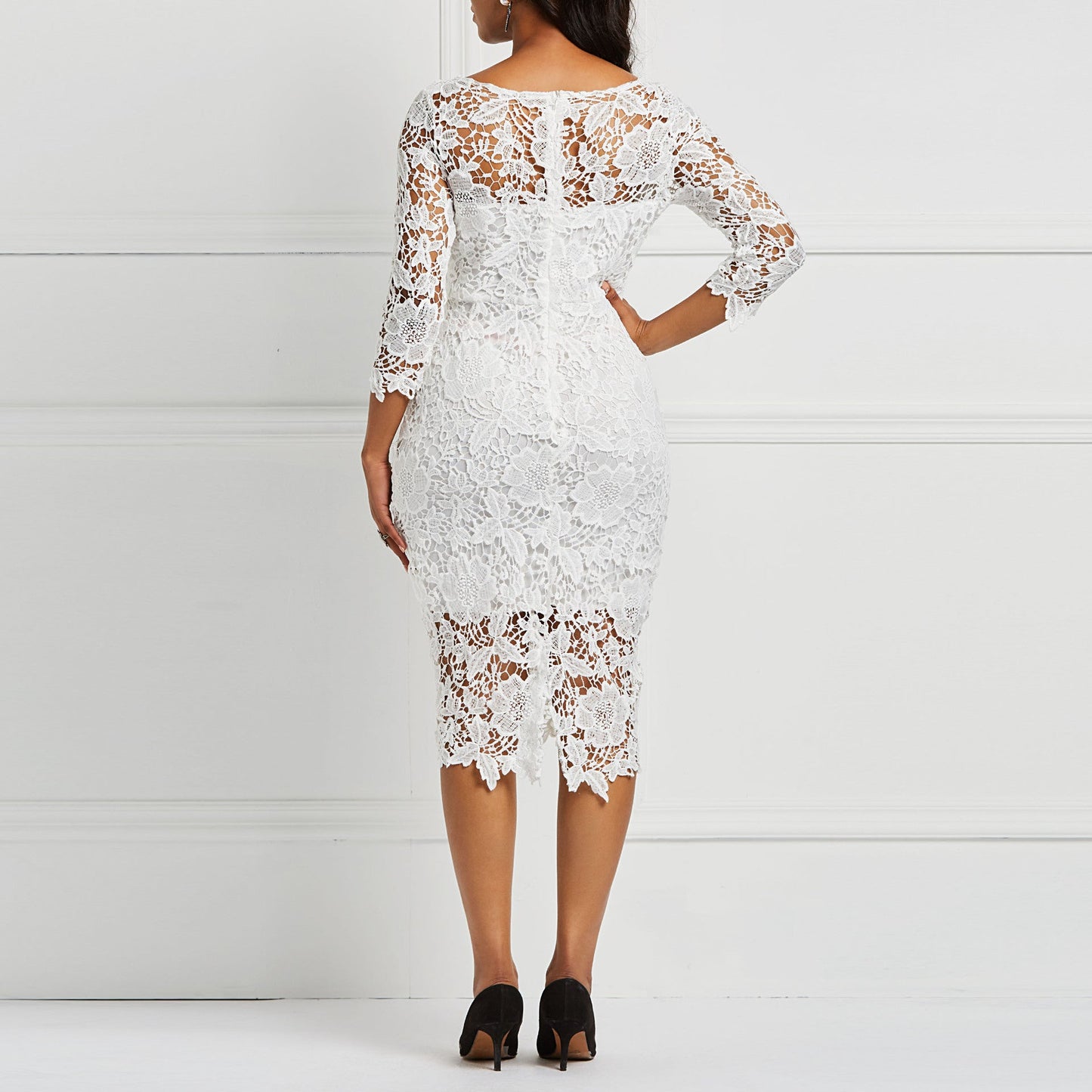 Women’s Lace Dress – Bodycon Fit – Floral Embroidery – Sheer Neckline – Formal Wear