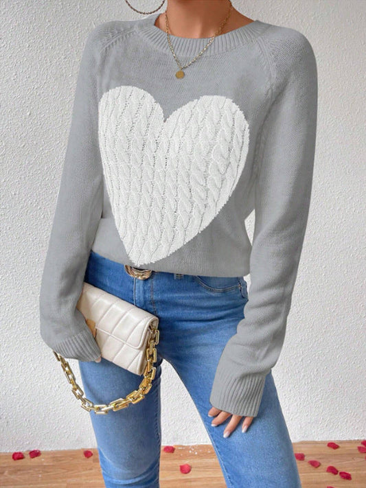 Women’s Pullover Sweater – Relaxed Fit – Soft Knit – Heart Motif – Crew Neck Casual Wear
