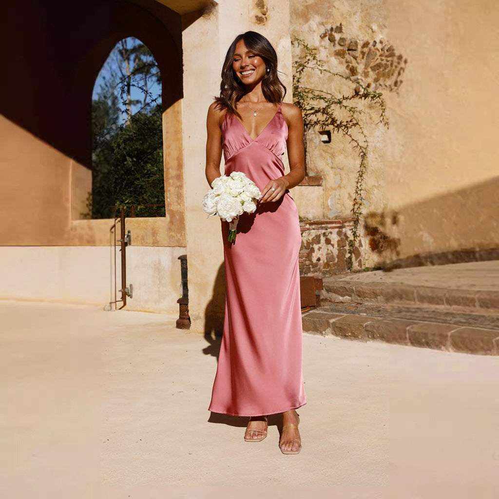 Women’s Evening Dress – Satin – Slim Fit – V-Neck – Sleeveless – Backless – Side Slit