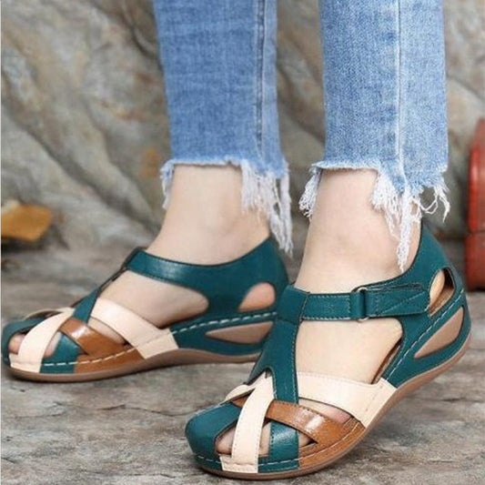Women’s Sandals – Low Wedge Heel – Crisscross Straps – Buckle Closure – Cut-Out Design