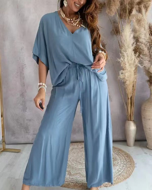 Women’s Lounge Set – Relaxed Fit – V-Neck Batwing Top – Wide-Leg Pants – Soft Knit