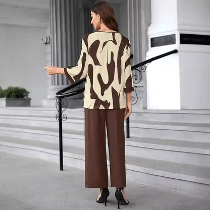 Women’s Knit Top and Pants Set – Abstract Print – Loose Fit – Round Neck – Mid Sleeve Casual Style
