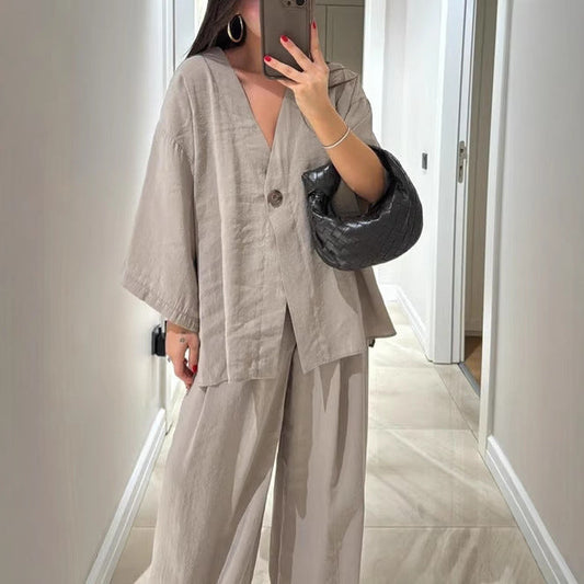 Women’s Two-Piece Suit Set – V-Neck Relaxed Fit Top – High-Waisted Wide-Leg Pants