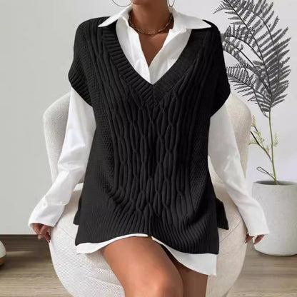 Women’s Sweater Vest – Cable Knit Wool Blend – Oversized Fit – Deep V-Neck Ribbed Hem