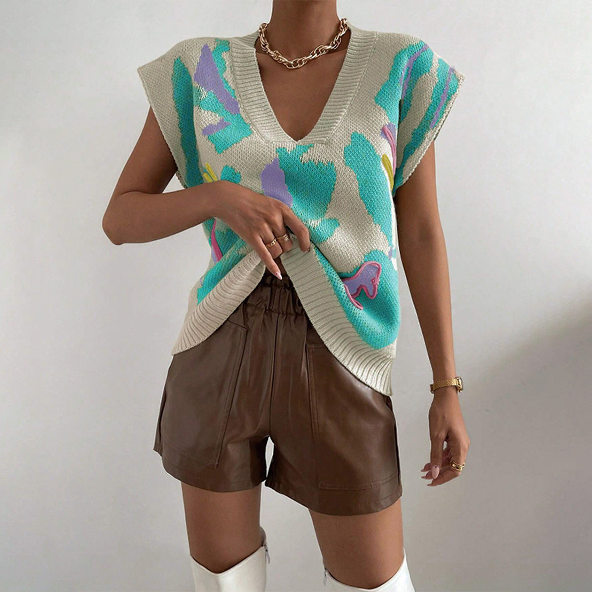 Women’s Knitted Vest – Soft Knit – Loose Fit – V-Neck – Jacquard Pattern – Ribbed Hem