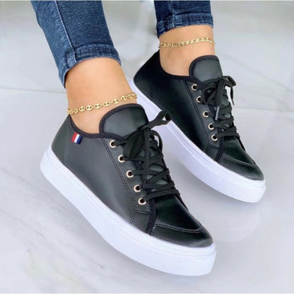 Women’s Casual Sneakers – Round Toe – Lace-Up – Thick Sole – Ankle Length Fit