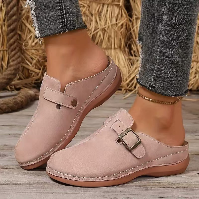 Women’s Wedge Mule Sandals – Closed Toe – Buckle Detail – Cushioned Footbed