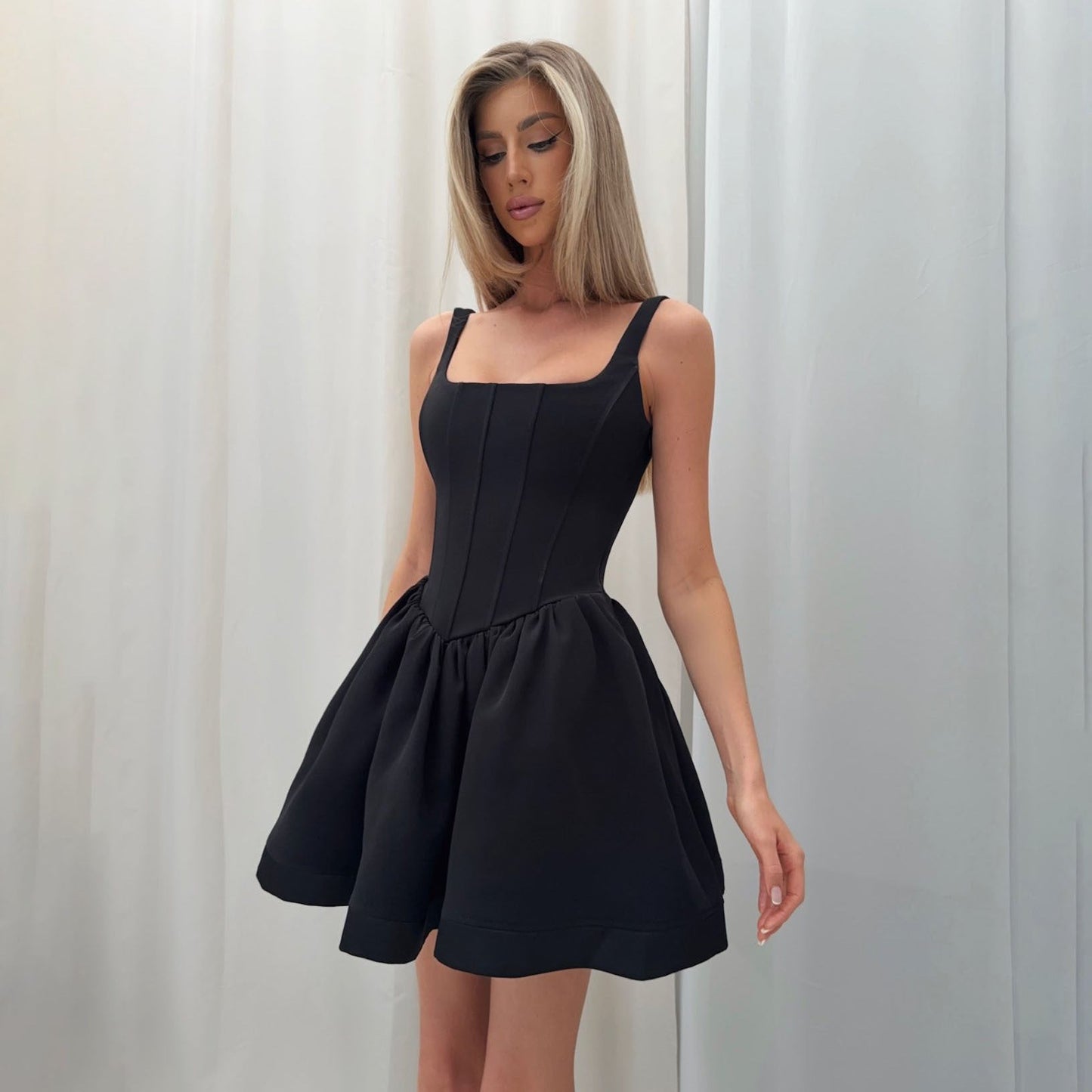 Women’s Mini Dress – Satin – Slim Fit – Sleeveless – Square Neck – Structured Bodice