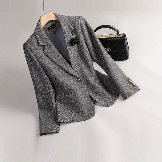 Women’s Blazer – Tailored Fit – Notched Lapel – Single Button Closure