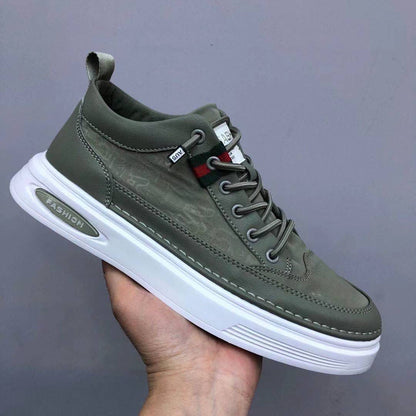 Men’s Sneakers – Low-Top Breathable Water-Resistant – Embroidered – Casual Fit