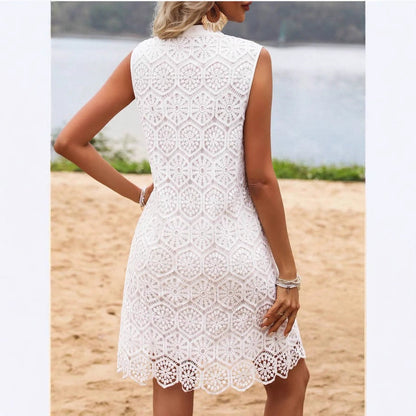 Women’s Mini Dress – Geometric Lace – Straight Fit – Sleeveless V-Neck – Scalloped Hem