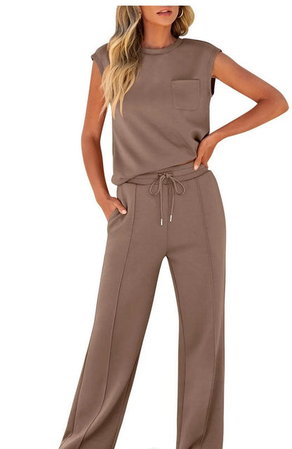 Women’s Two-Piece Set – Sleeveless Top and Pants – Relaxed Fit – Soft Cotton Blend