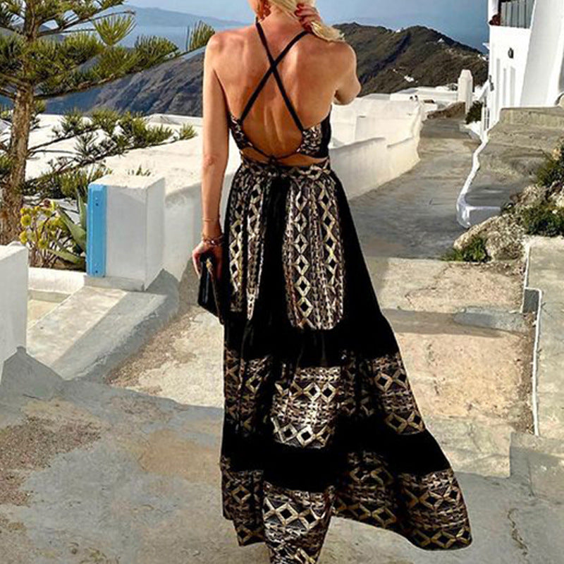 Women’s Maxi Dress – Halter Neck – Bohemian Style – Geometric Print – Flowing Fit – Breathable Blend