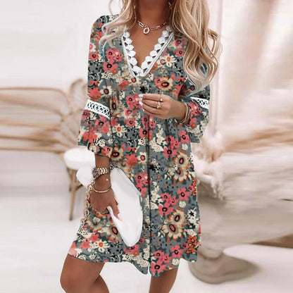 Women’s Knee-Length Dress – Relaxed Fit – V-Neck Lace Trim – Floral Print – Breathable Blend