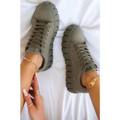 Women’s Sneakers – Platform Sole – Supportive Fit – Low Top Casual