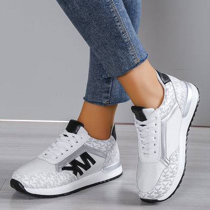Women’s Sneakers – Breathable Mesh – Cushioned Sole – Low-Top Fit