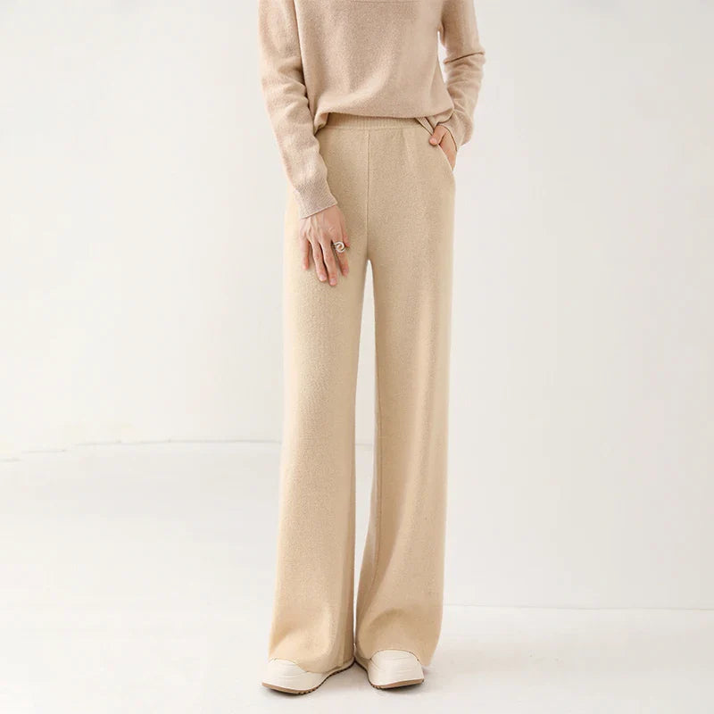 Isabella Relaxed Fit Wide-Leg Pants | Elastic Waist Pockets Pants