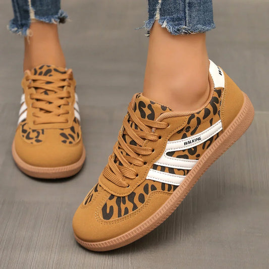 Women’s Sneakers – Supportive Fit – Animal Print – Low Top – Suede Look – Lace-Up