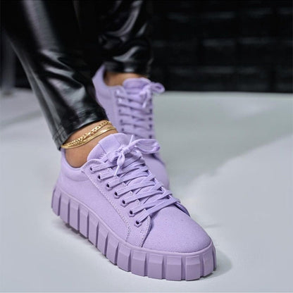 Women’s Sneakers – Platform Sole – Supportive Fit – Low Top Casual
