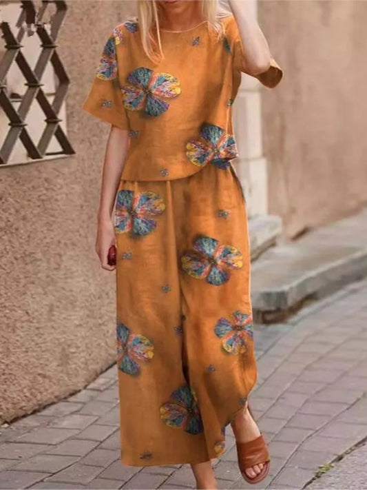 Women's Two-Piece Set - Short Sleeve Top - Crew Neck - Wide Leg Pants