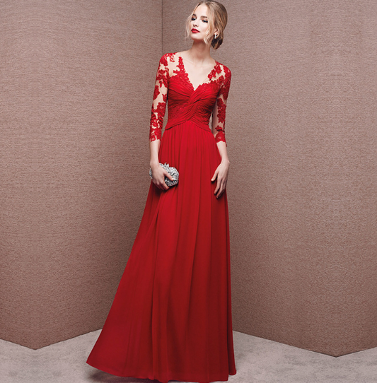 Women’s Maxi Dress – Lace Bodice – Long Sleeves – Ruched Waist – Flowing Skirt