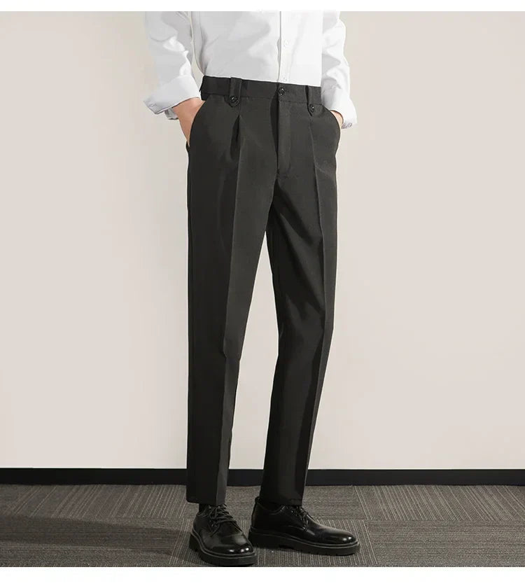 Men’s Trousers – Classic Fit – Pleated Front – Straight Leg – Lightweight Cotton Blend