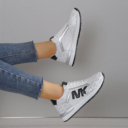 Women’s Sneakers – Breathable Mesh – Cushioned Sole – Low-Top Fit