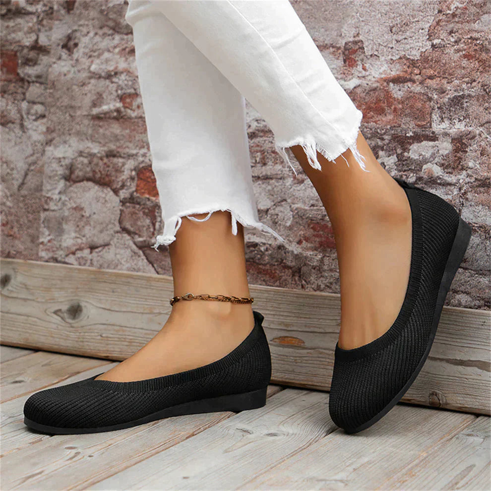 Women’s Slip-On Shoes – Breathable Knit – Orthopedic Support – Casual Fit