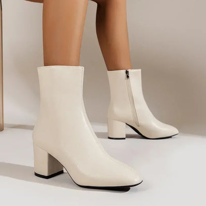 Women’s Ankle Boots – Sleek Fit – Pointed Toe – Block Heel – Side Zipper – Leather Look