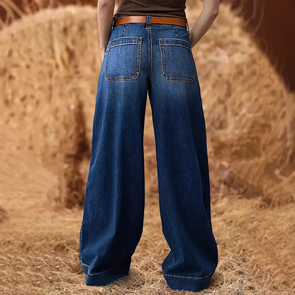 Women’s Wide Leg Jeans – High Waist – Relaxed Fit – Outer Pockets – Raw Hem