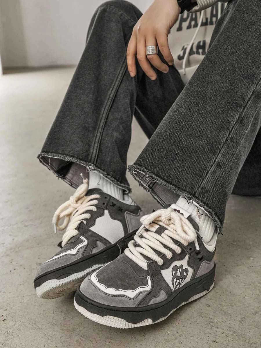 Men’s Skate Shoes – Suede Blend – Chunky Sole – Cushioned Fit – Vintage Style