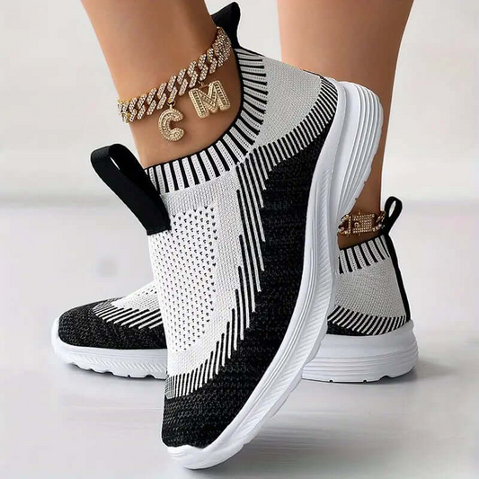 Women’s Slip-On Trainers – Knitted Upper – Breathable Fit – Cushioned Sole