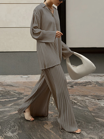 Women’s Tunic-Length Shirt - Knit - V-Neck - Button Front - Wide-Leg Pants Set - Knit