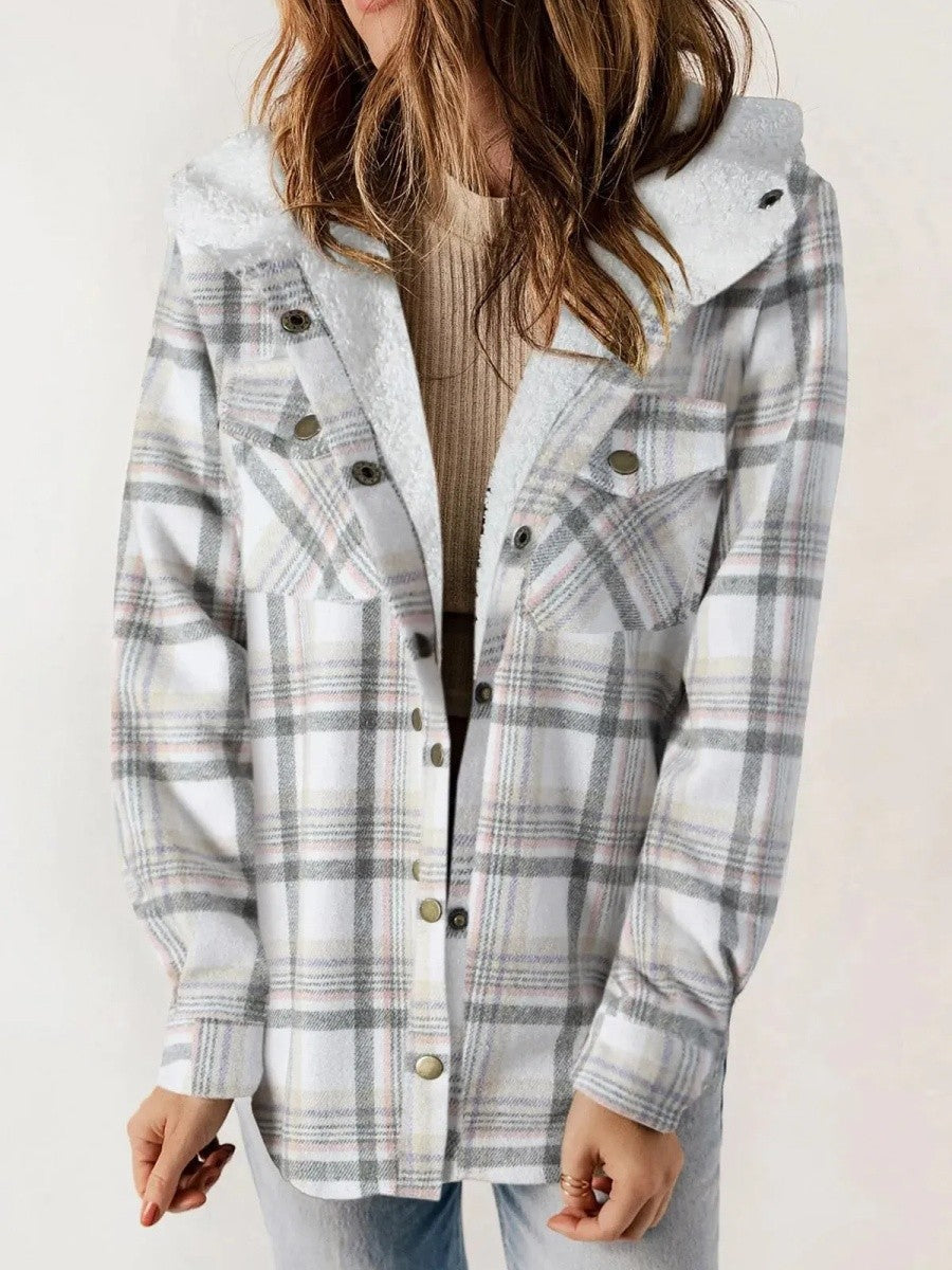 Women’s Shacket – Relaxed Fit – Fleece Lined – Plaid – Hooded Button Front Layer