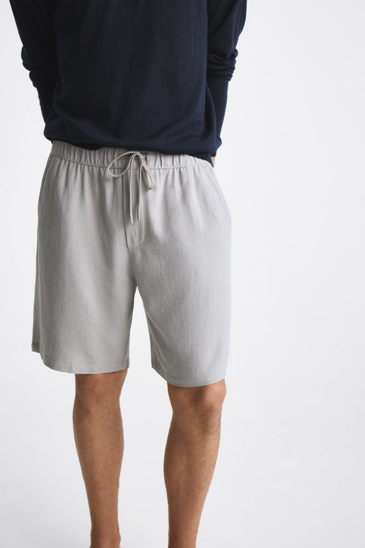 Men’s Casual Shorts – Relaxed Fit – Breathable Blend – Drawstring Waist – Knee Length