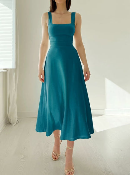 Women’s Midi Dress – A-Line Fit – Smooth Stretch Fabric – Square Neck – Broad Straps