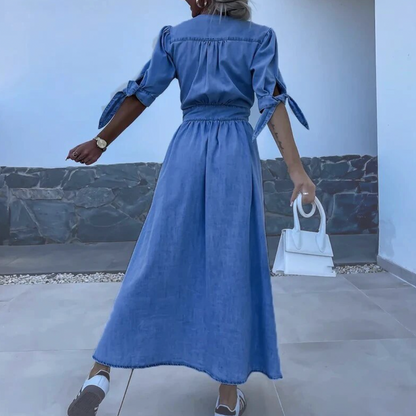 Women’s Maxi Dress – Chambray Look – Button Front – Tie Sleeves – V-Neck – Relaxed Fit