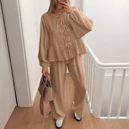 Women’s Two-Piece Set – V-Neck Tie-Bow Top – High-Waist Wide-Leg Pants – Relaxed Fit