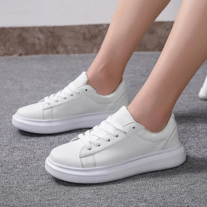 Women’s Sneakers - Ankle Low-Top -Synthetic Leather - Lace-Up - Platform Sole