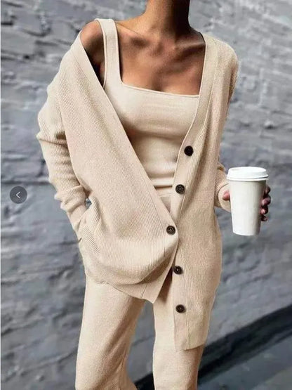Women’s Lounge Set – Wool Blend Knit – Relaxed Fit – V-Neck – Button Front – Long Sleeve